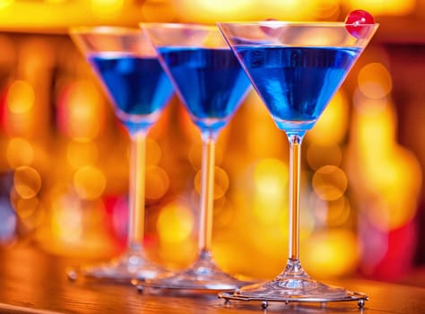 1 1/2 oz vodka.1 oz Cointreau orange liqueur.1 oz Blue Curacao liqueur