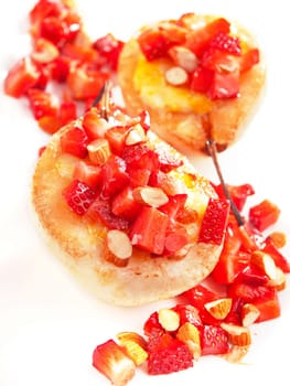 Pears with strawberries and Brie cheese