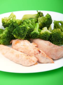 Roasted chicken breasts with boiled broccoli