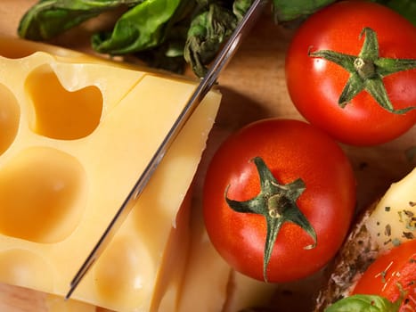 Tomatos and cheese
