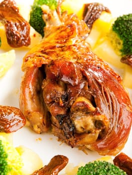 Turkey with broccoli and potatoes