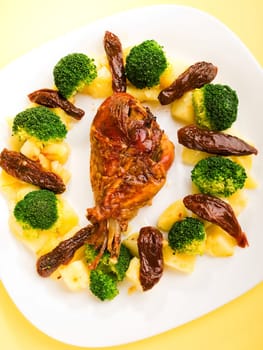 Turkey with broccoli and potatoes