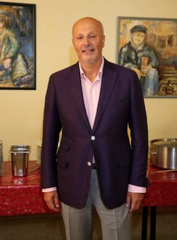 Markus Trebitsch, Photo of On the Street in the Homeless Cafe -CaFée with Heart on St.Pauli Hamburg on 26.08.2015