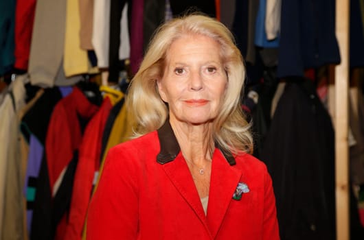 Christiane Hoerbiger ,
