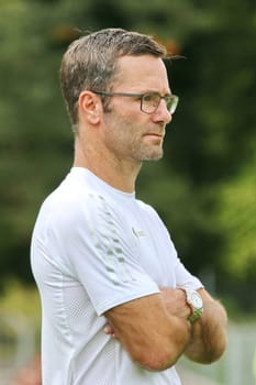 Michael Wiesinger,Trainer SV Elversberg,RL SW - 15/16 - SC Freiburg II vs SV Elversberg