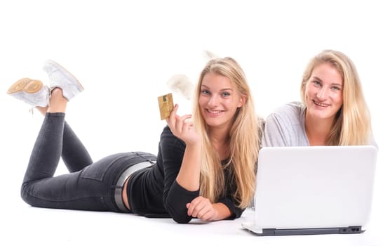 2 blonde young girls shopping online
