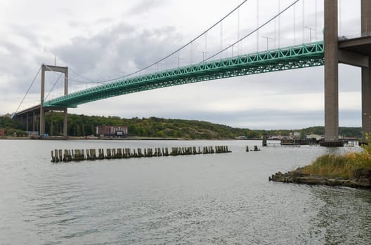 one bridge in gothenburg over the river