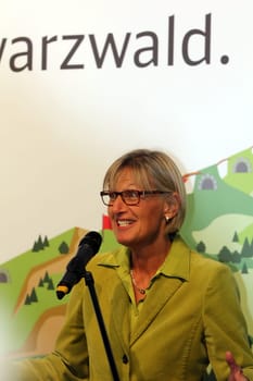 On 24 June 2012,the 125th anniversary of the 'Höllentalbahn' from Freiburg to Titisee was celebrated with a large station festival at Titisee station. Baden-Württemberg Transport Minister Winfried Hermann