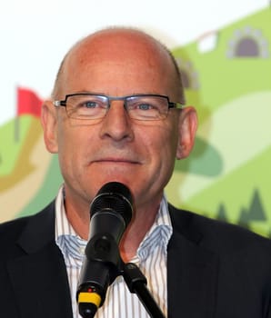 On 24 June 2012,the 125th anniversary of the 'Höllentalbahn' from Freiburg to Titisee was celebrated with a large station festival at Titisee station. Baden-Württemberg Transport Minister Winfried Hermann