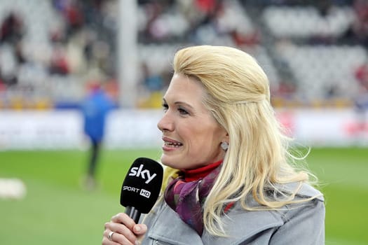 Jessica Kastrop (* 15. June 1974 in Saarbrücken) ist eine deutsche Moderatorin,Zurzeit Tätig bei Sky (ehemals Premiere) als Moderatorin der Fußball-Bundesliga.