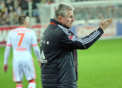 Jupp Heynckes leads his team to a 2-0 win in Freiburg and the autumn championship