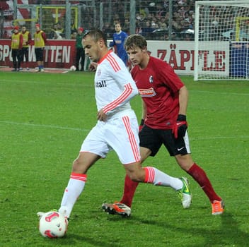 The Munich Contento (left) and Freiburg's Hedenstad
