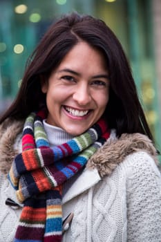 Portrait of an attractive, young woman in the city