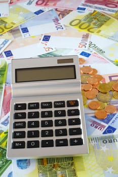 Calculator with text box on Euro gel scheinen