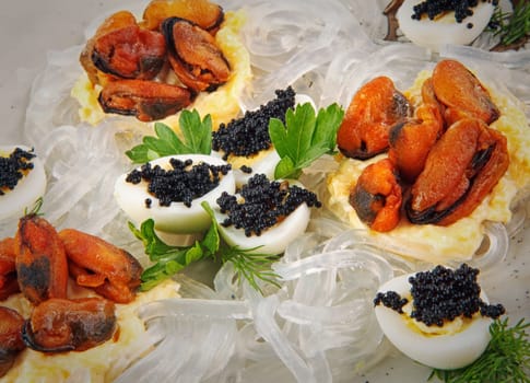 salad with mussels and rice noodles
