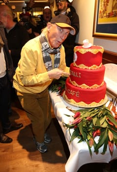 Otto Wallkes, Roncalli Grand Cafe opening at the Levanthehaus Hamburg on 01.12.2015