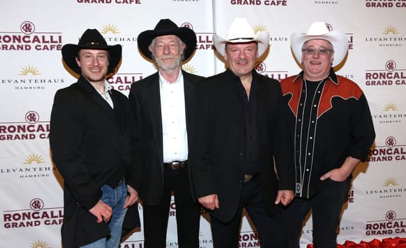Truck Stop,  Roncalli Grand Cafe Eroeffnung  im Levanthehaus Hamburg am 01.12.2015