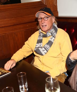   otto waalkes,\r\nroncalli grand cafe eroeffnung im levanthehaus hamburg am 01.12.2015