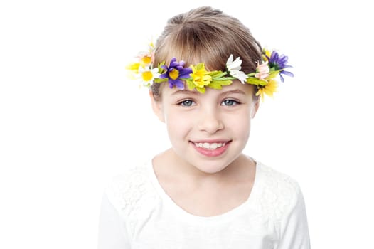 Charming girl kid wearing flower crown