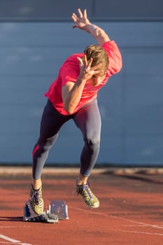 Sprint start in athletics