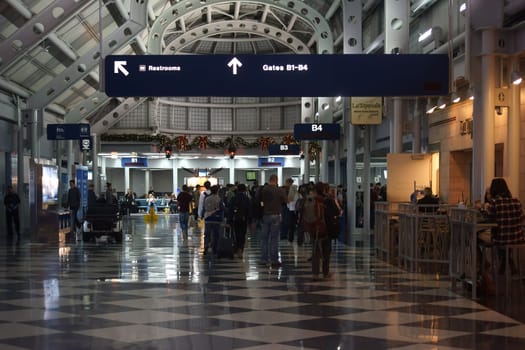 Chicago,United States - December 21,2015: The transit area and departure terminals B at Chicago's O'Hare International Airport on December 21,2015 in Chicago.