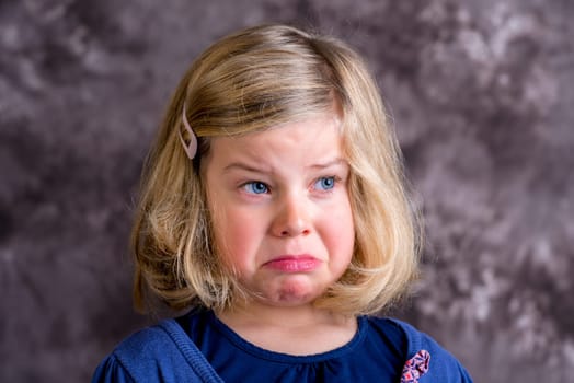 littlegirl is in bad mood and crying