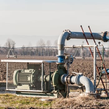 System for pumping irrigation water for agriculture