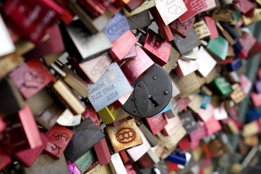 Padlocks at the Hohenzollern Bridge in Cologne