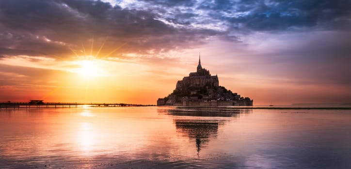 Le Mont-Saint-Michel at sunset, Normandie, Bretagne, France, Europe