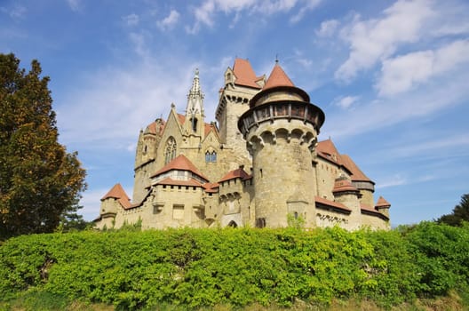 Kreuzenstein Castle - Kreuzenstein castle 02