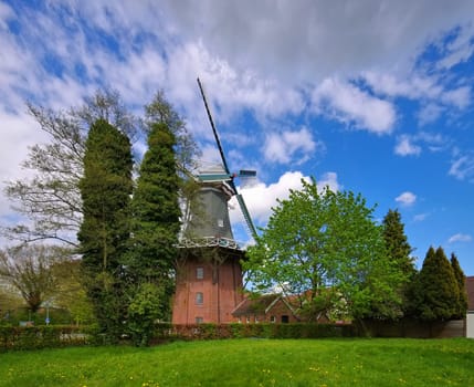 Papenburg Windmuehle - windmill Papenburg 02