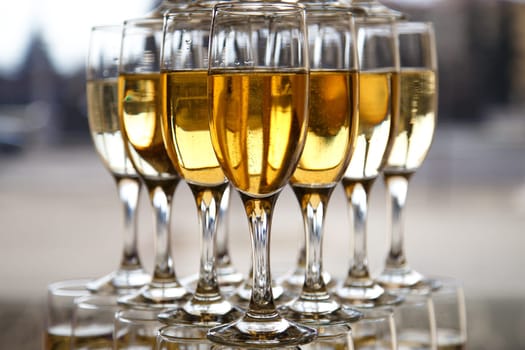 pyranid glasses of sparking vine