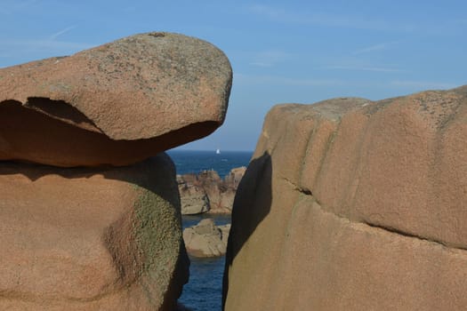 Rock formation on the pink granite coast