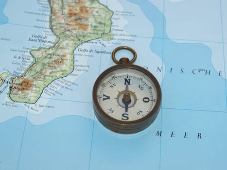 Navigation by compass