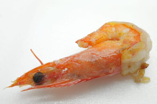 Cooked shrimp / prawn / seafood with head