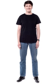 Full length picture of a casual man