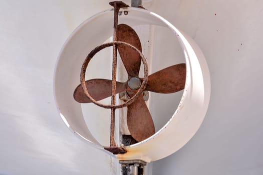 Picture of an Old Boat Helix Propeller