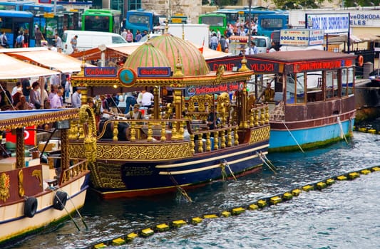 ISTANBUL, TURKEY - SEPT 2009