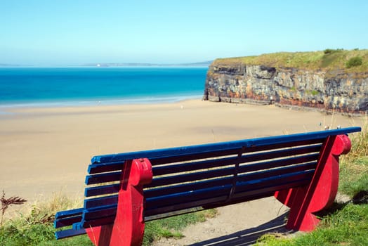 cliff walk bench overlooking the beautiful beach in ballybunion