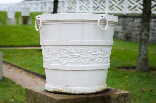 A very old garden pot of metall now it is empty