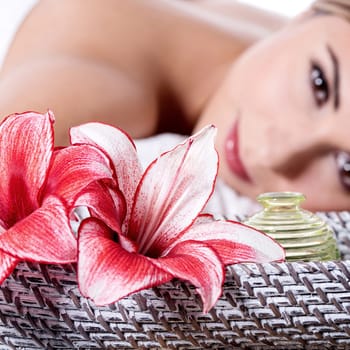 Traditional oriental aroma therapy and beauty treatments