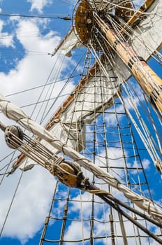 Mast with sails of an old sailing vessel