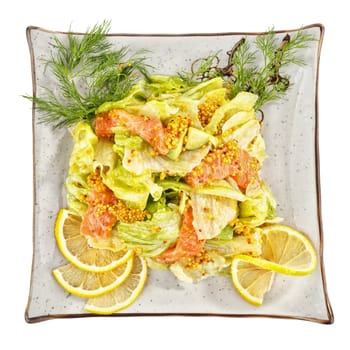 salad with shrimp and  lemon