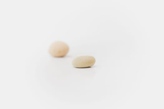 Two stones,sharp and fuzzy,front and back,contrast and pair