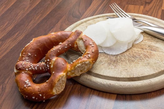 Pretzels and radi,pretzels and horseradish,a vegetarian,Bavarian bread