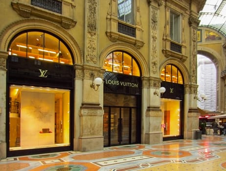Louis Vuitton Store in Milan