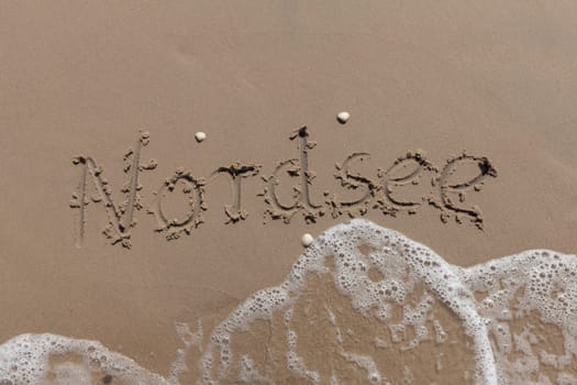 Traces in the sand