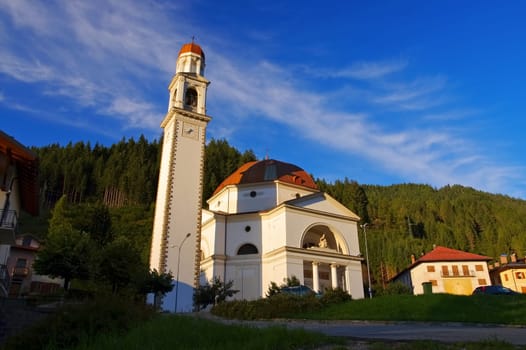 Auronzo di Cadore Church in the evening - Auronzo di Cadore church in evening