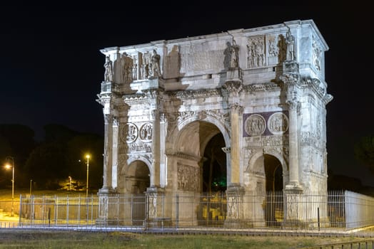 Constantinus arch in Rome (near Coliseum) in the night