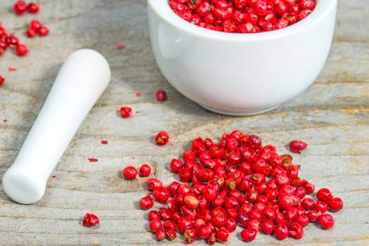 pink pepper